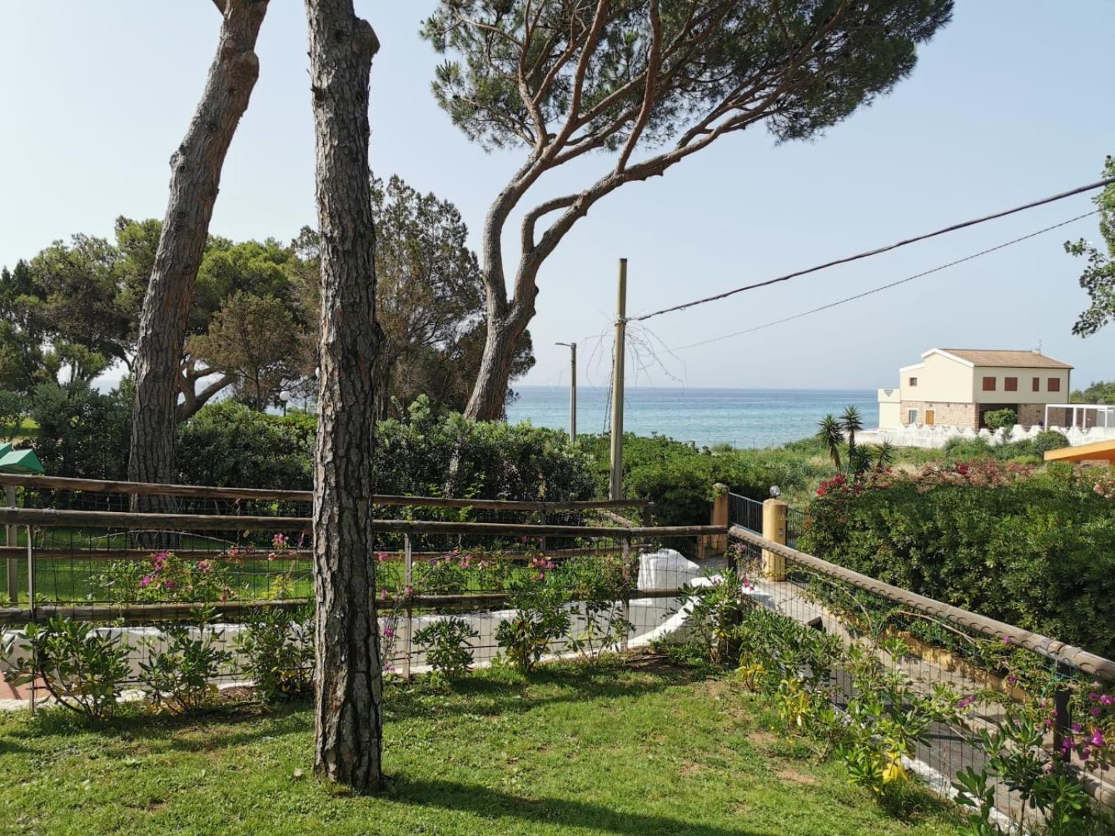 Villa Beachfront Marina *