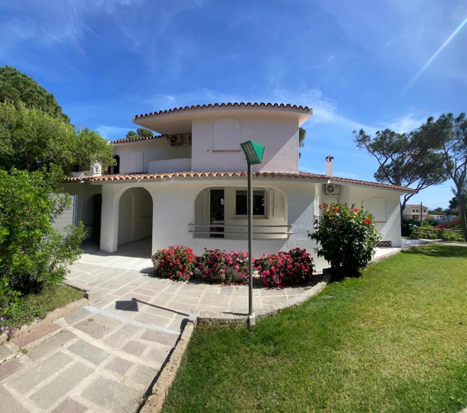 Villa Beachfront Marina *